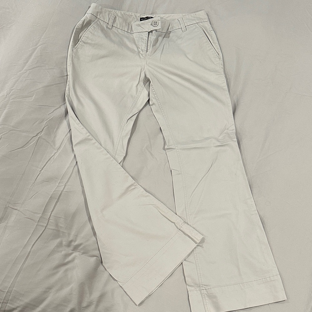 New York & Company Men's Cream Chinos